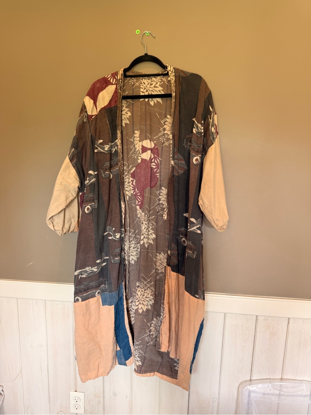 Magnolia Pearl all cotton good fortune kimono
